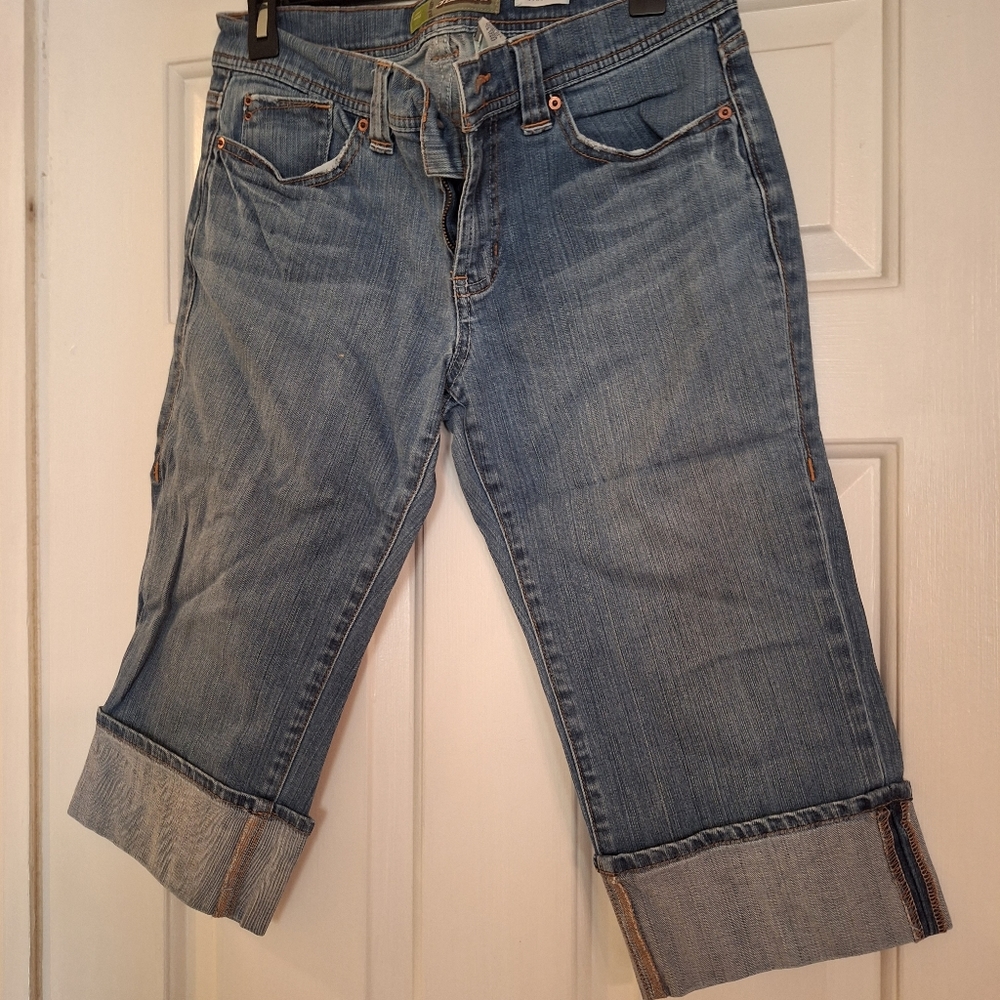 Denim Stretch Sz. 8 Old Navy Cropped Jeans